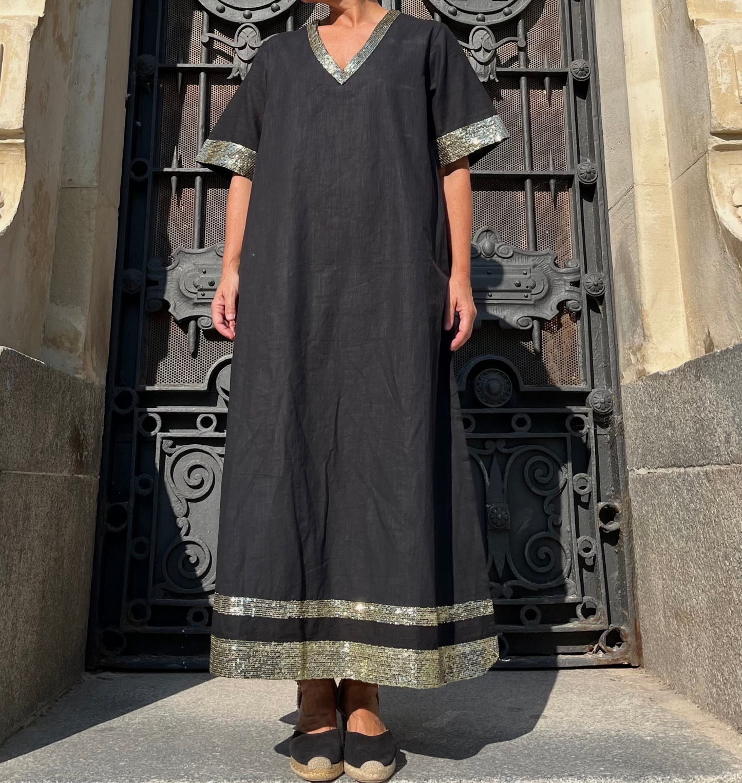 Kaftan negro / Oro