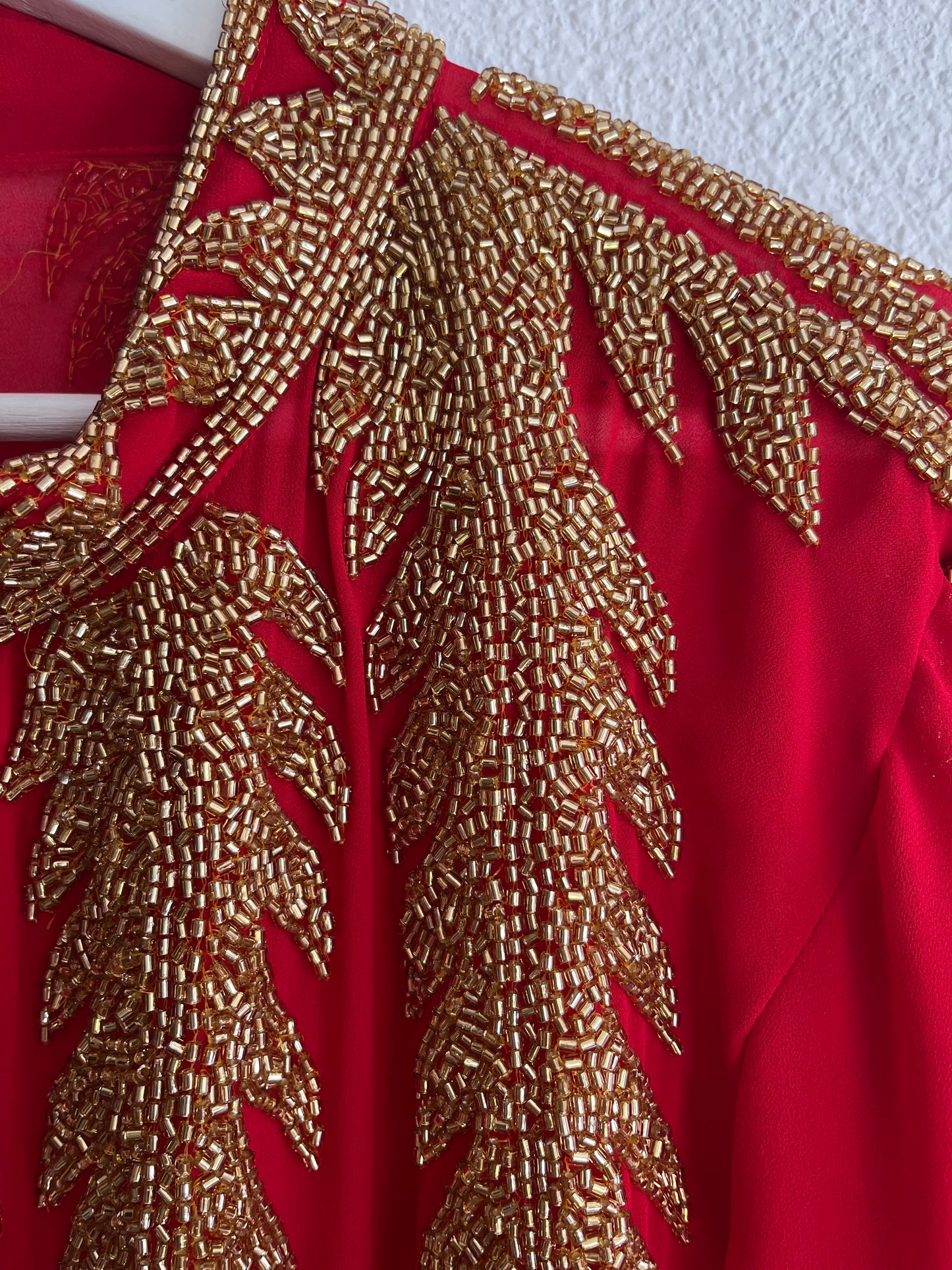 Chaqueta joya rojo / oro