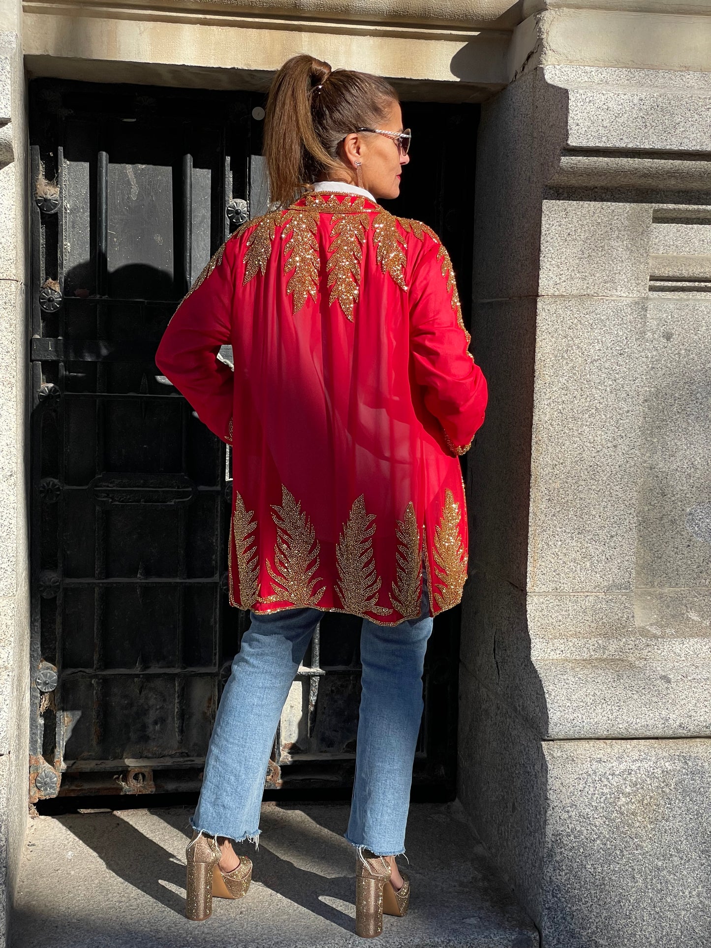 Chaqueta joya rojo / oro