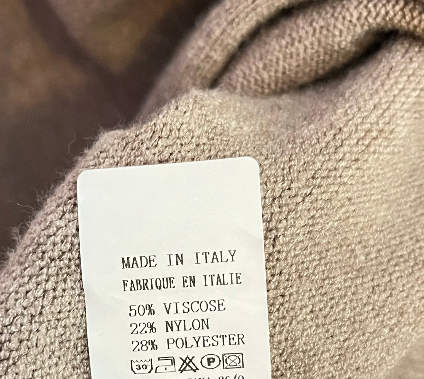 Jersey de punto topo claro