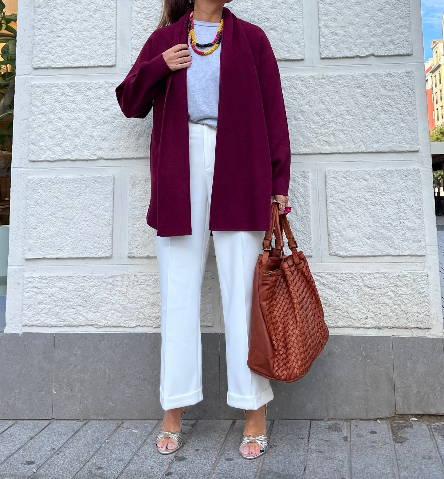 Chaqueta de punto cruda / burdeos.