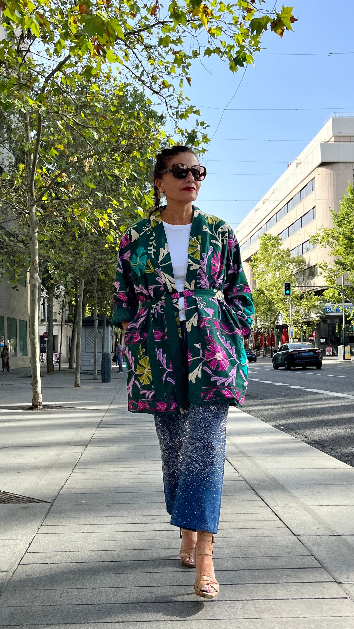 Chaqueta bordada multicolor