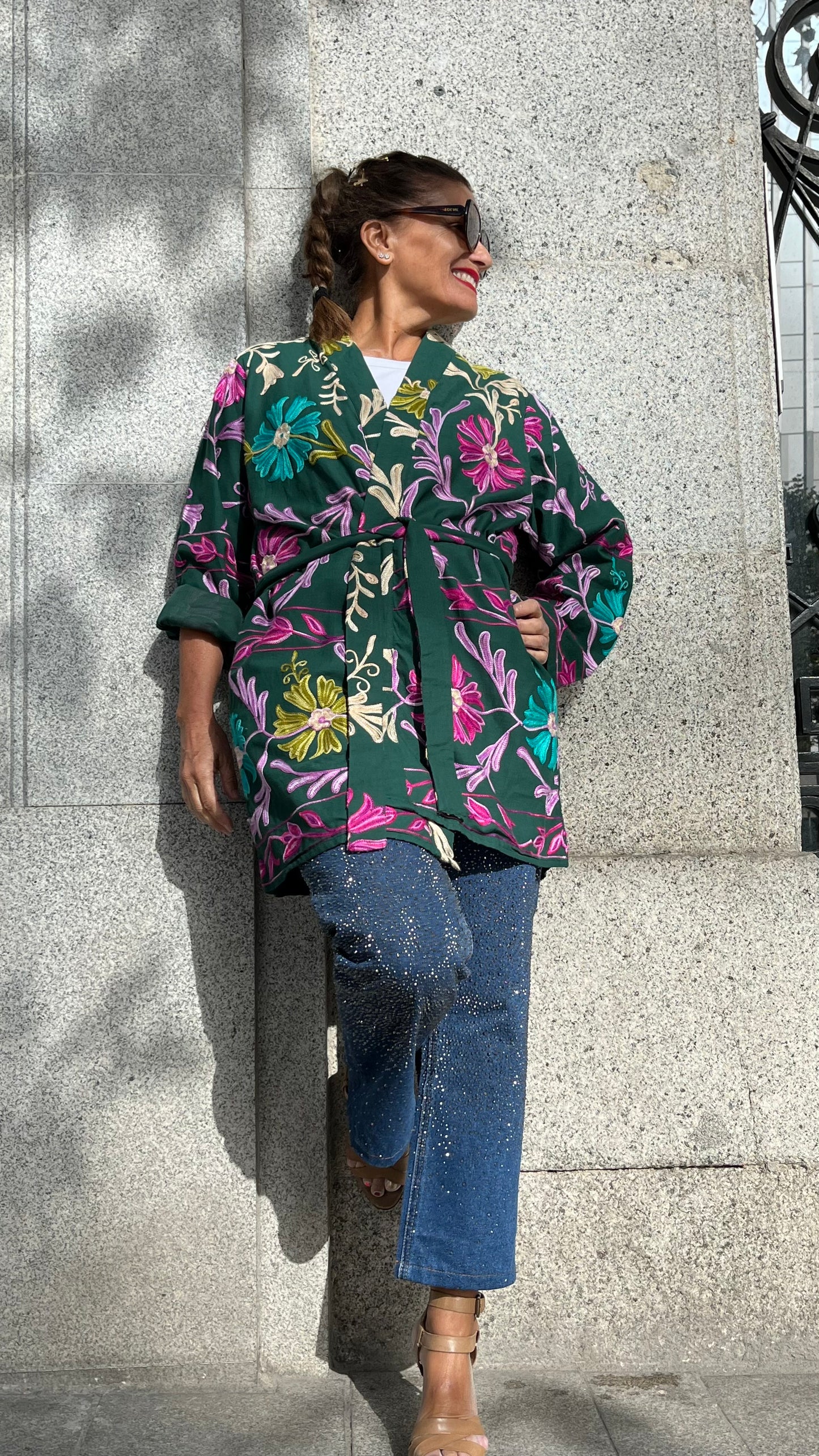 Chaqueta bordada multicolor
