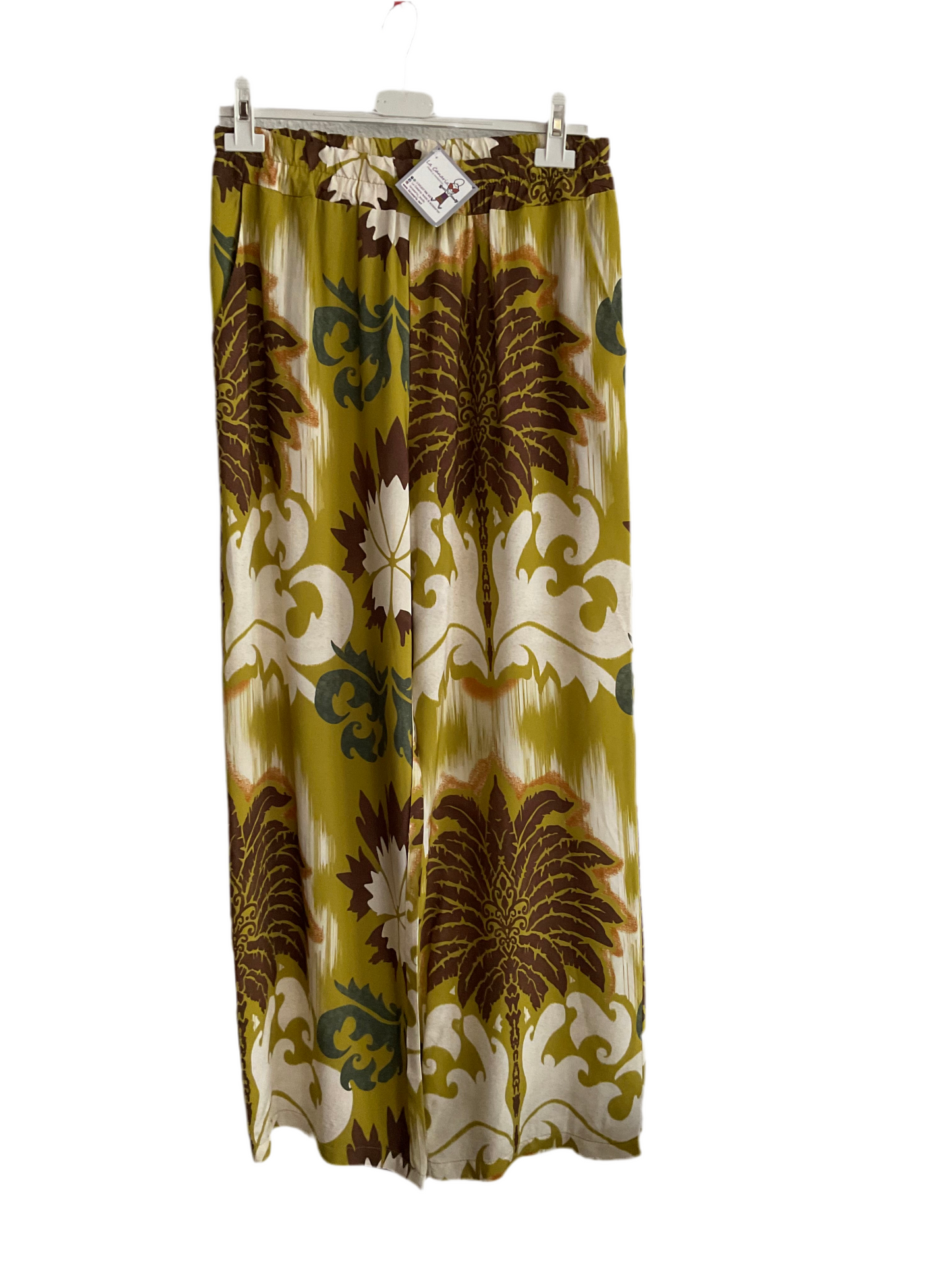 Pantalón verde lima marrón