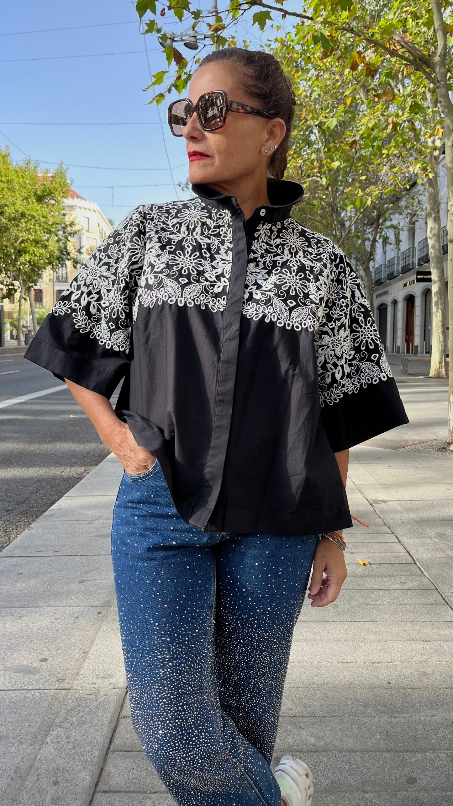 Camisa algodón bordada