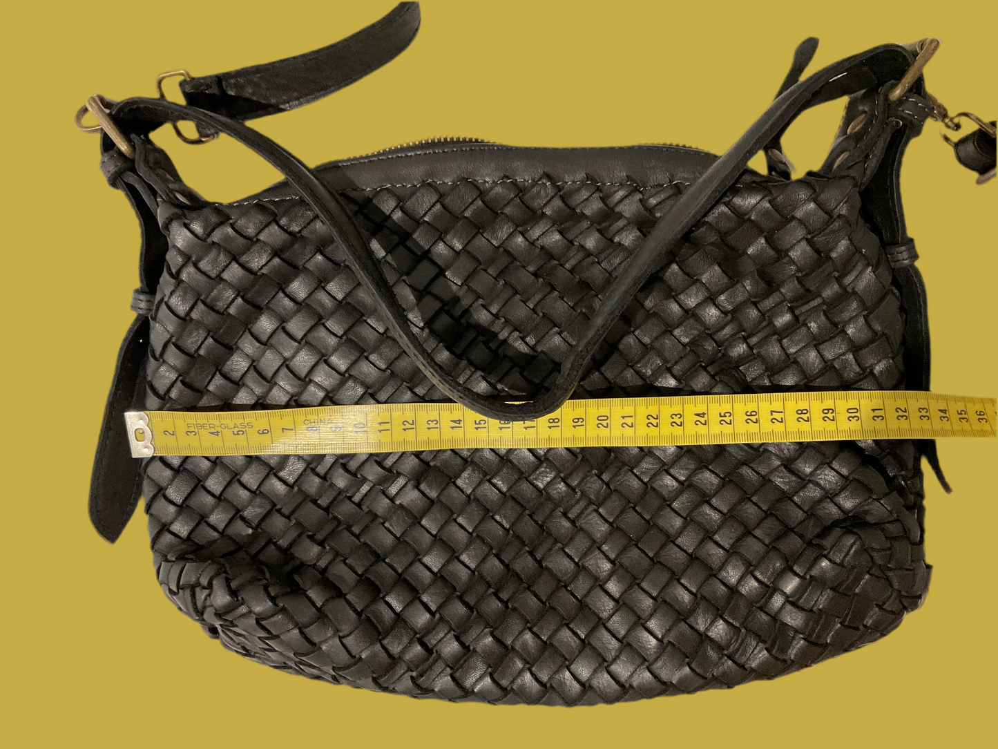 Bolso trenzado negro piel