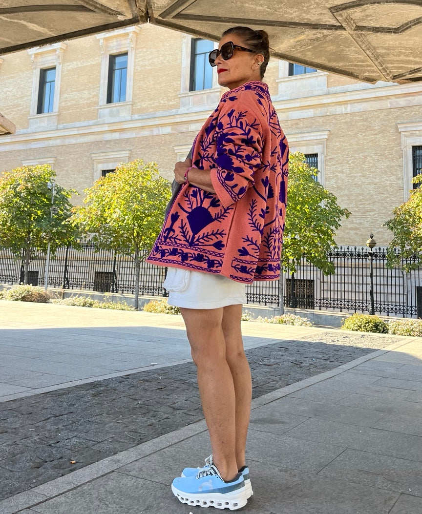 Chaqueta bordada de algodón rosa coral claro