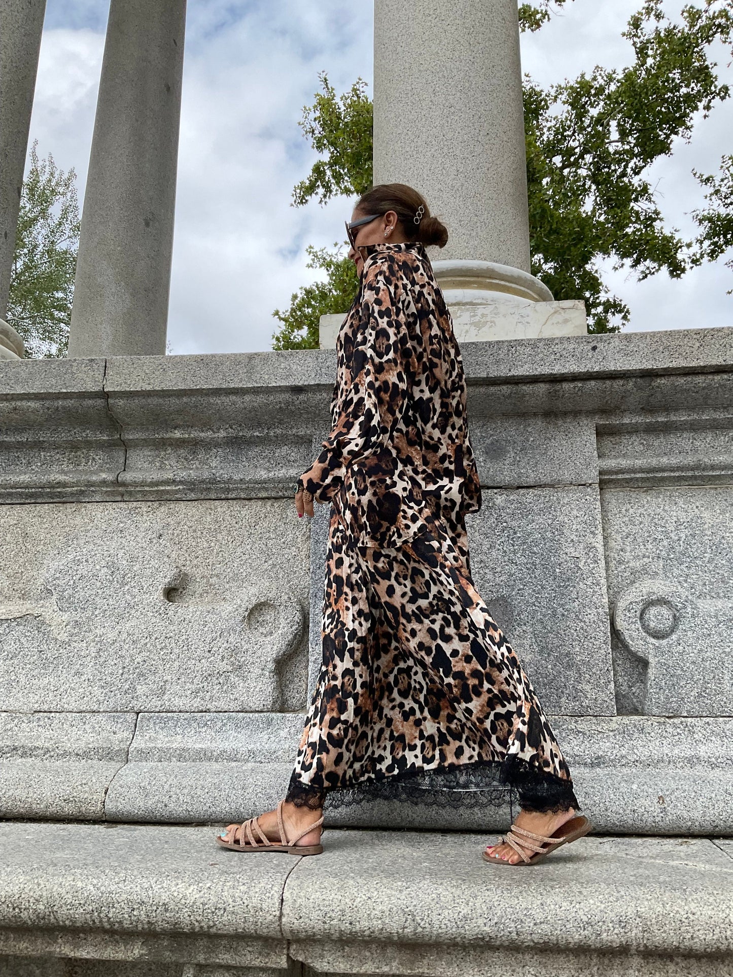 Total look animal print