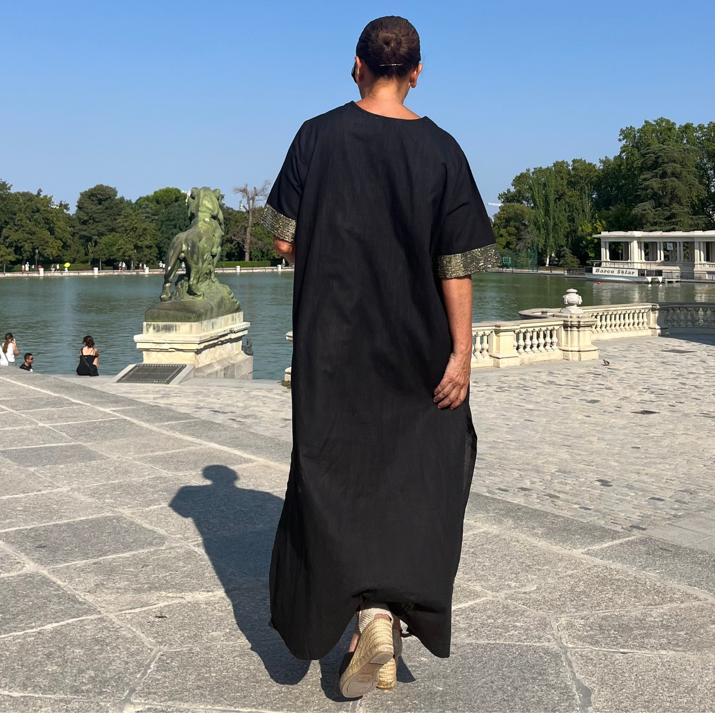 Kaftan negro / Oro