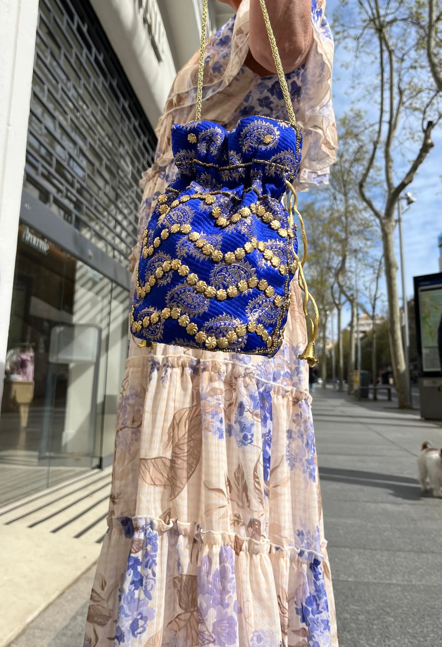 Vestido Maxi Boho Chic Floral - Hombros Descubiertos y Volantes Ideal Invitada