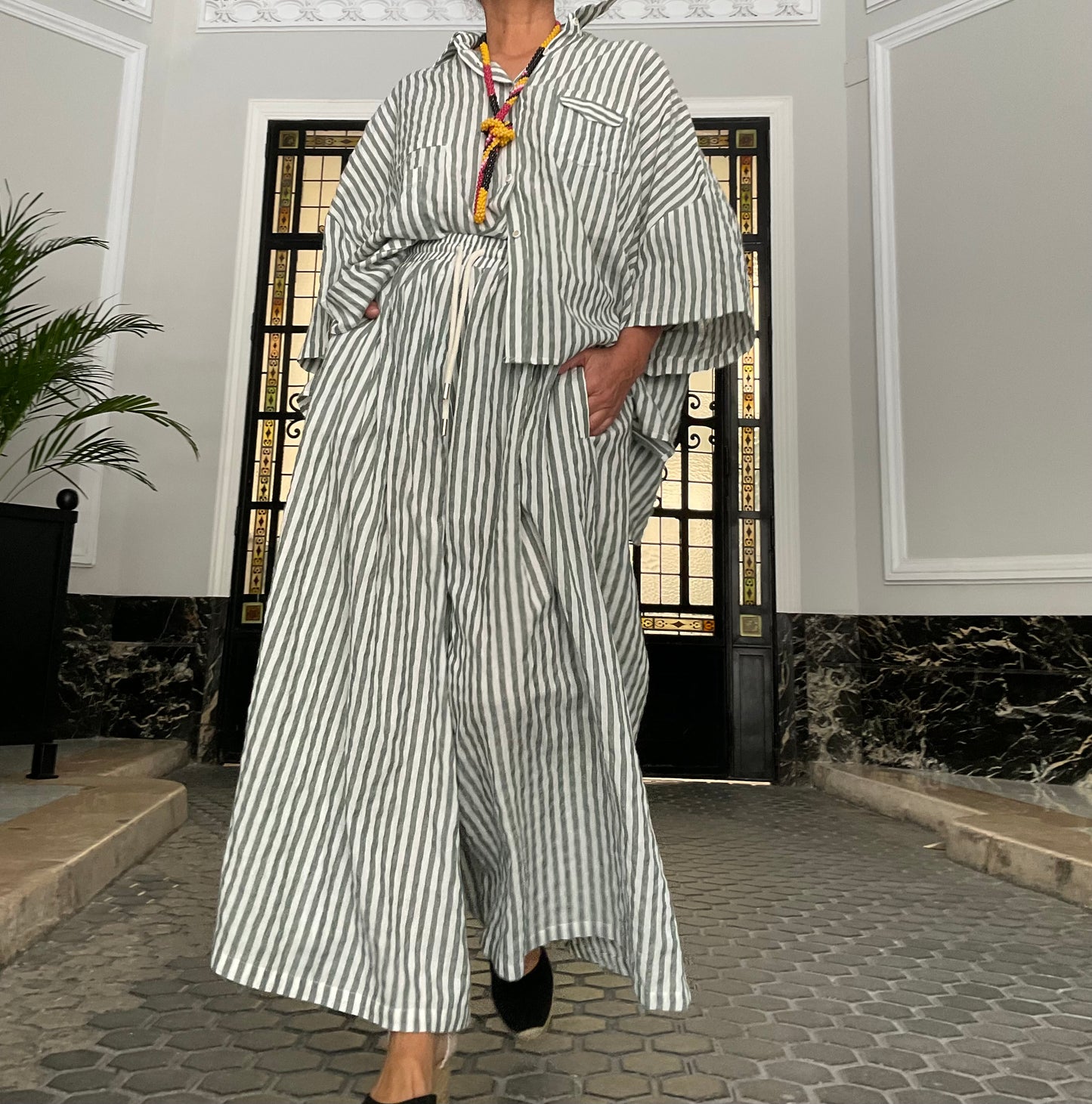Conjunto rayas oversize efecto falda verde