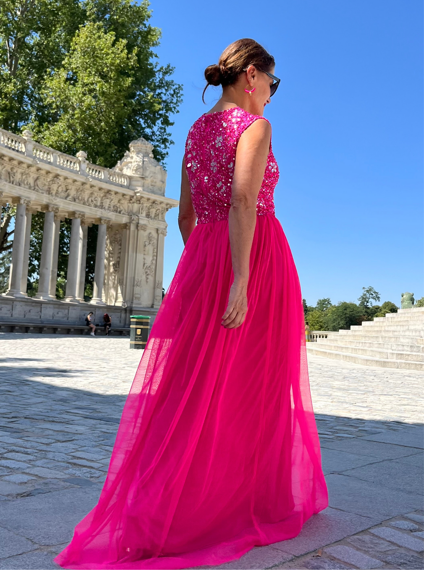 Vestido Barbie lentejuelas.