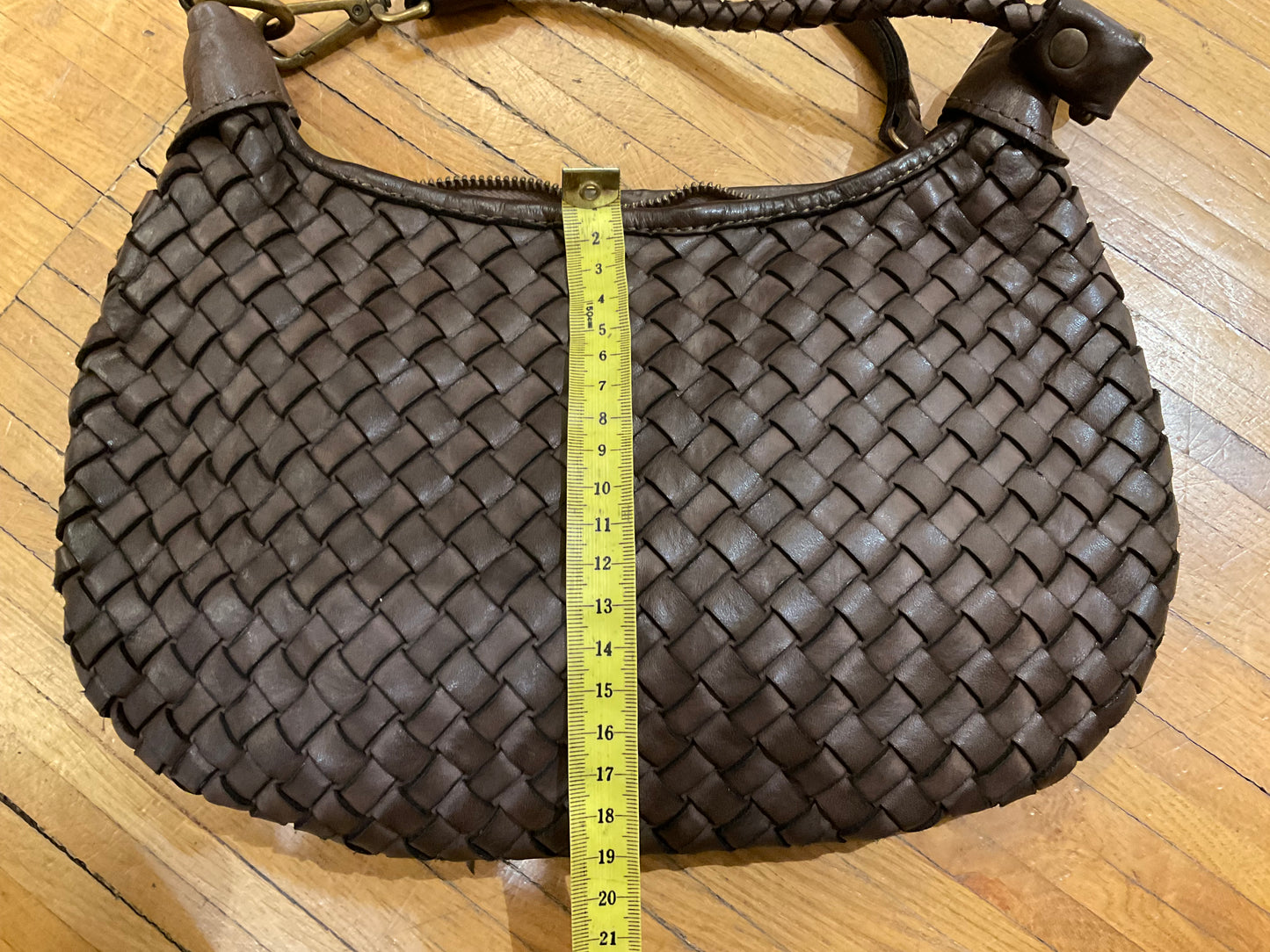 Bolso Croissant Trenzado