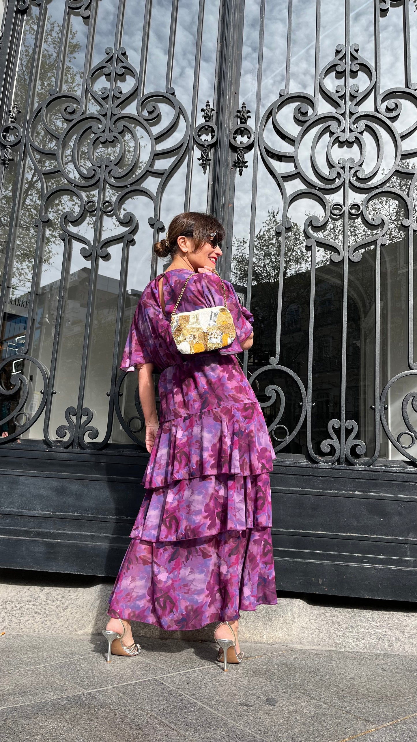 Vestido largo buganvilla con capas y escote pico cintura elástica invitada perfecta celebraciones