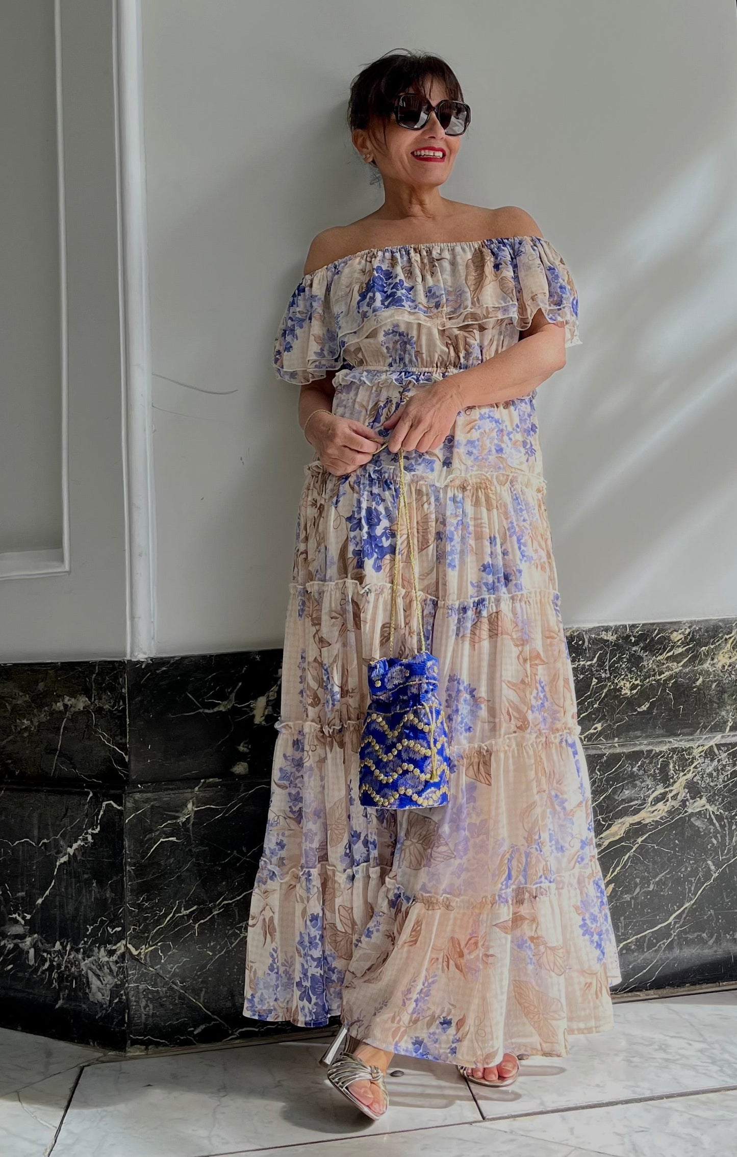 Vestido Maxi Boho Chic Floral - Hombros Descubiertos y Volantes Ideal Invitada