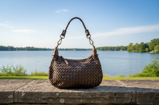 Bolso Croissant Trenzado