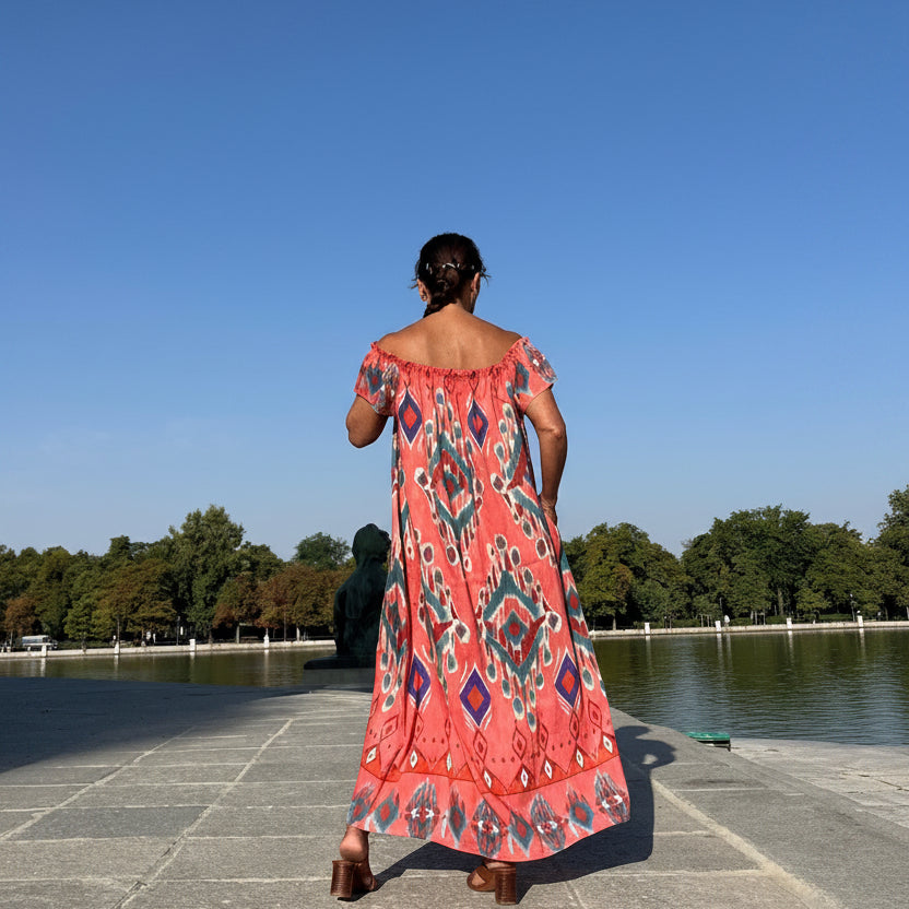 Vestido largo estampado coral con bolsillos,