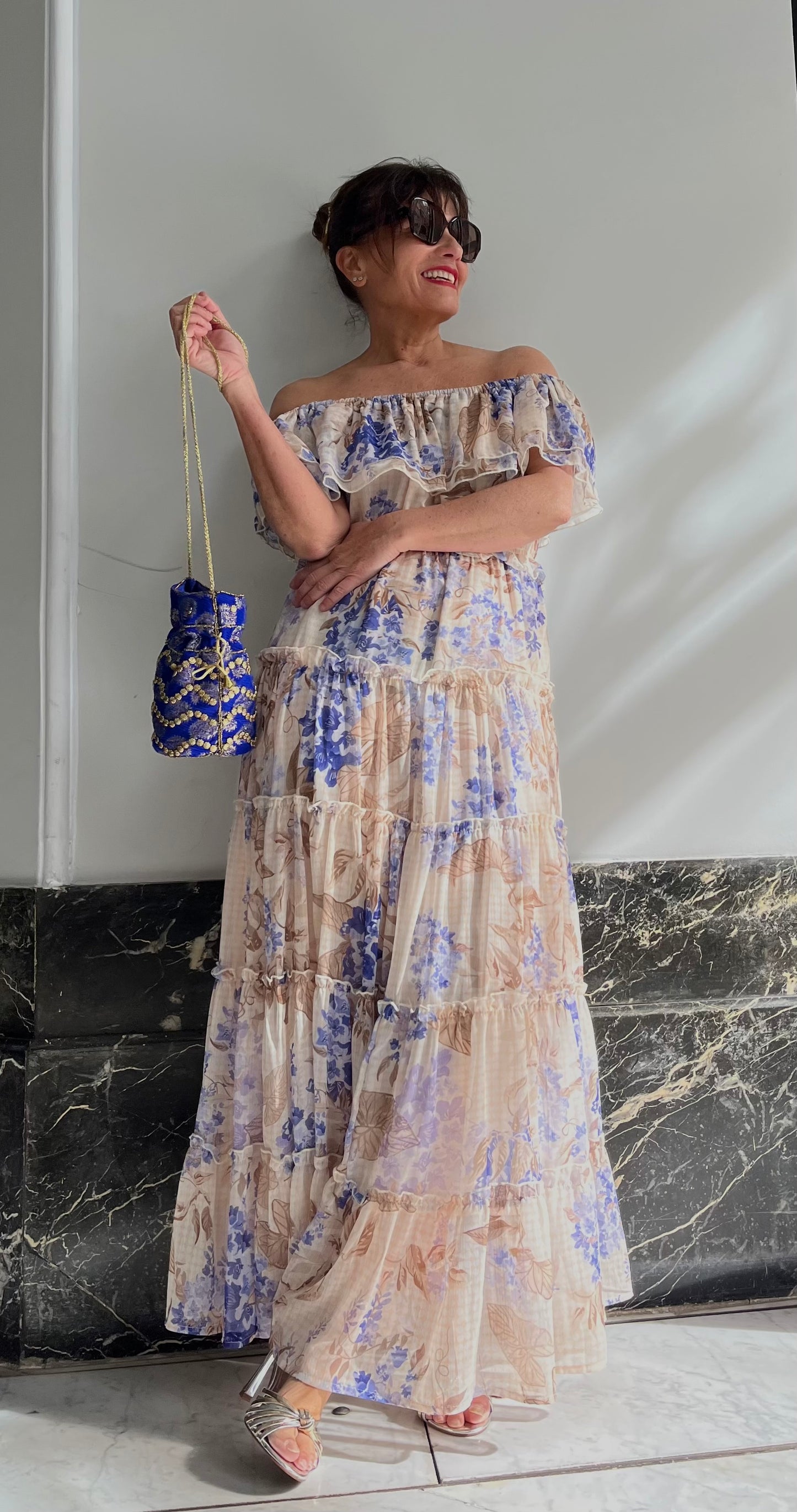 Vestido Maxi Boho Chic Floral - Hombros Descubiertos y Volantes Ideal Invitada