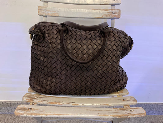 Bolso de piel trenzada con correa extraíble