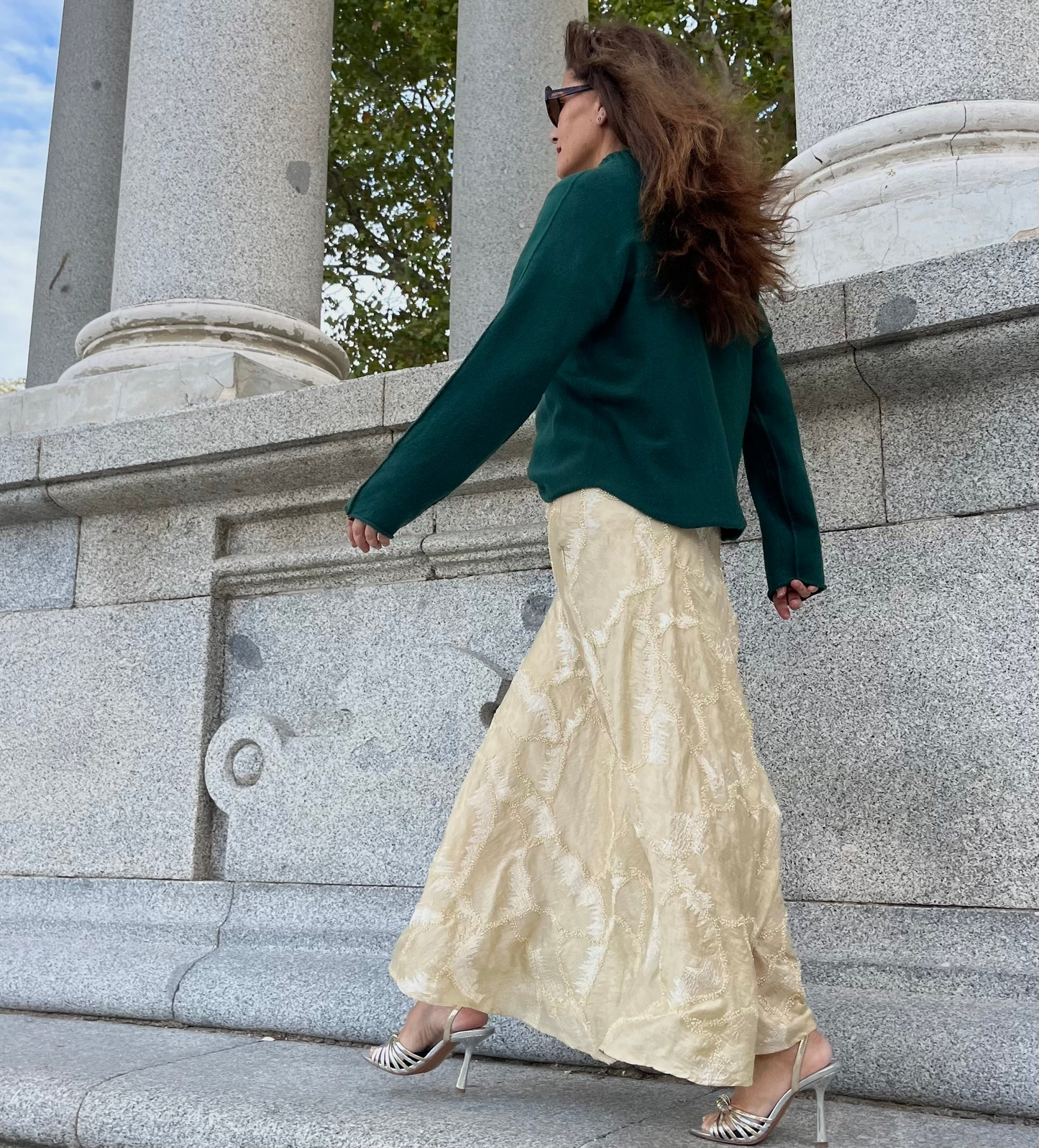 Falda Bordada Champagne