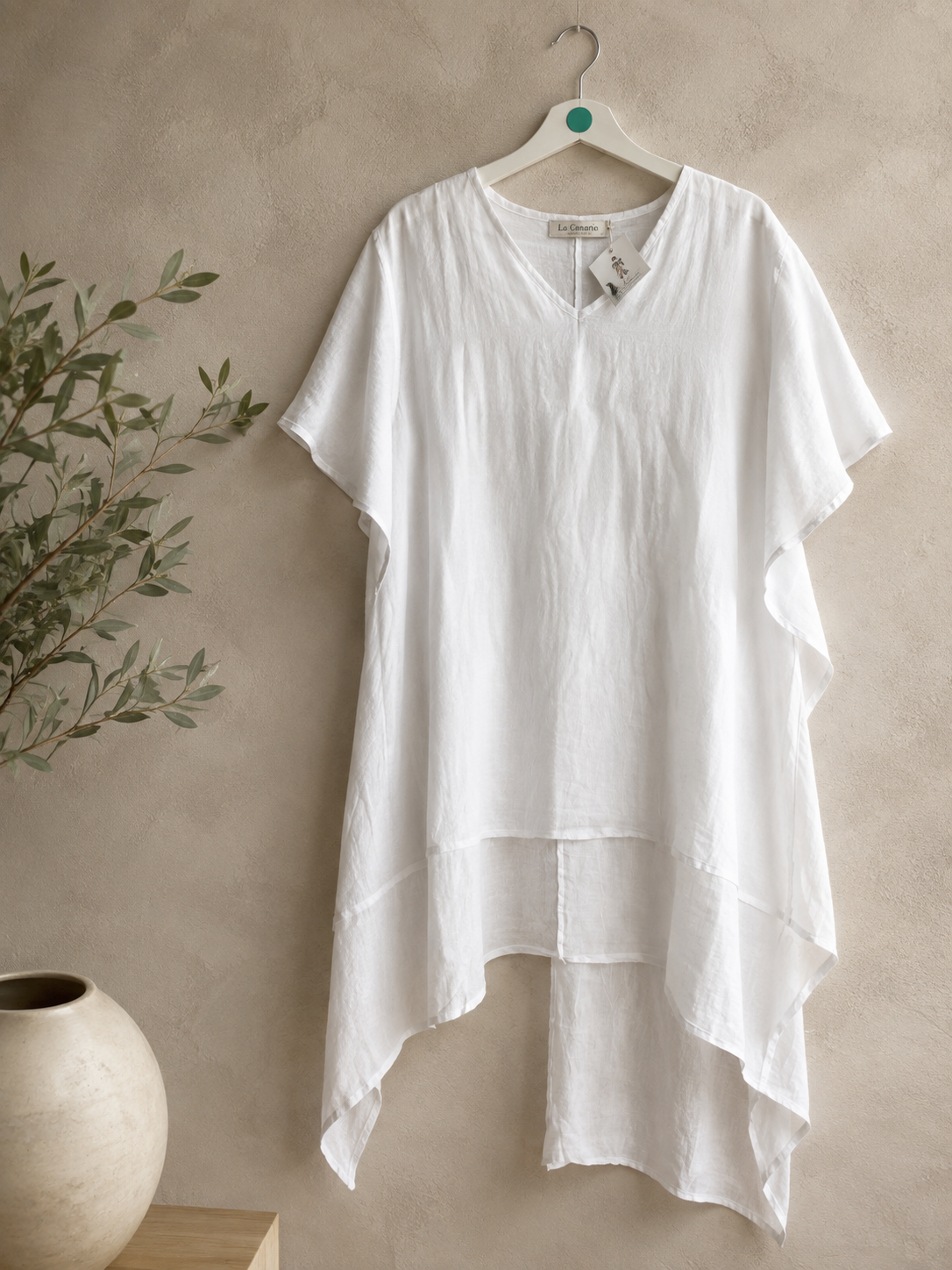 Vestido de lino blanco diseño asimétrico