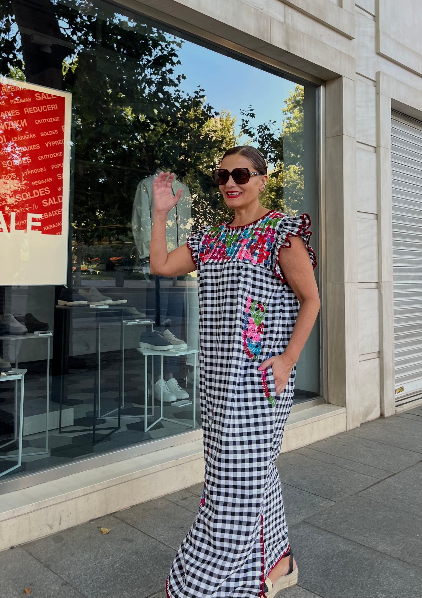 Vestido Vichy Bordado