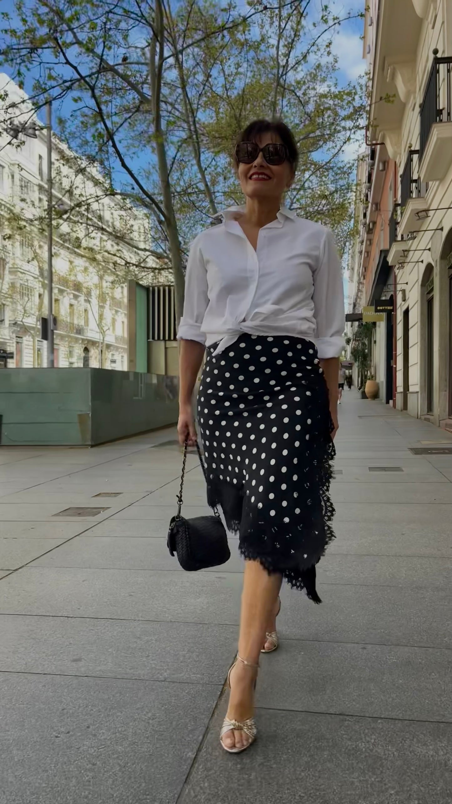 Falda Lunares "París Night" con Encaje Asimétrico