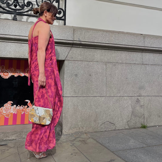 Vestido largo frambuesa palabra de honor con fular