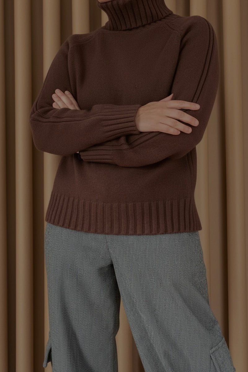 Jersey cuello vuelto chocolate