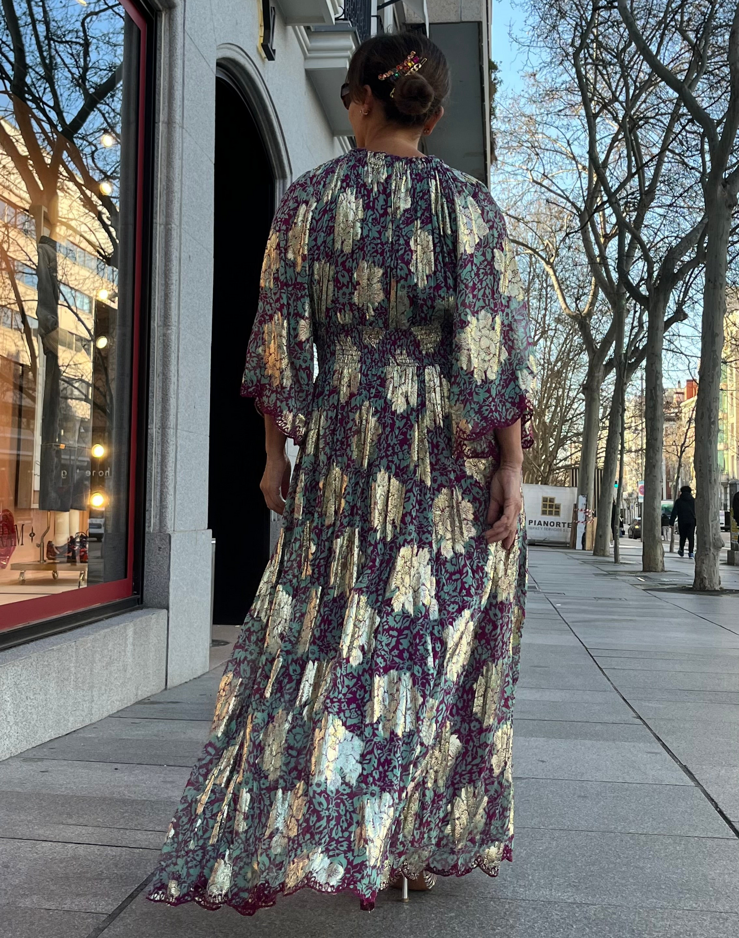 Vestido Oro Floral