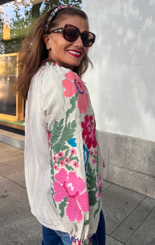 Camisa chaqueta de algodón bordada a mano, look frontal